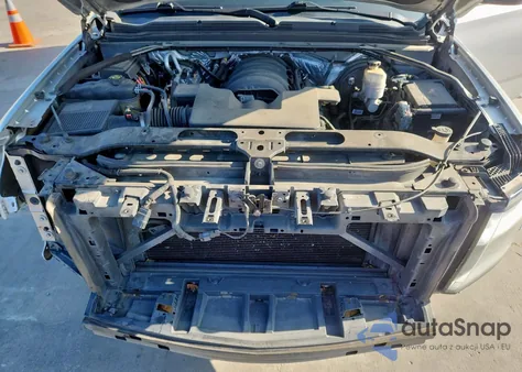 2016 Chevrolet Suburban K1500 Lt z USA, uszkodzony, nr VIN 1GNSKHKC7GR348593